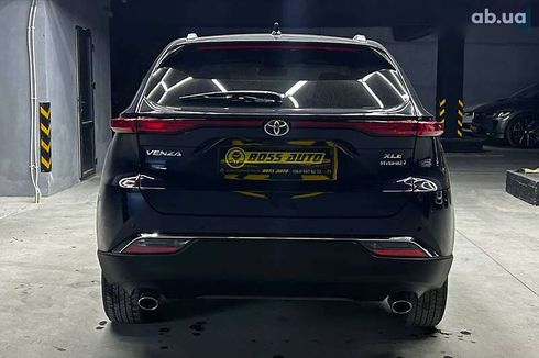 Toyota Venza 2022 - фото 5