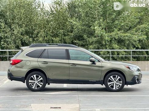 Subaru Outback 2018 - фото 11