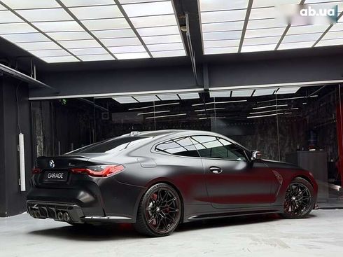 BMW M4 2023 - фото 18