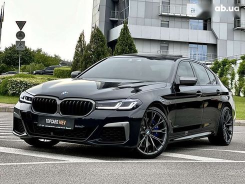 BMW 5 серия 2018 - фото 2