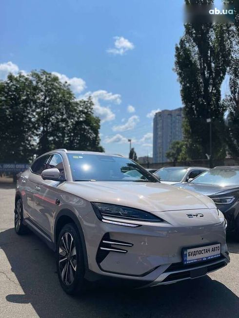 BYD Song Plus 2025 - фото 11