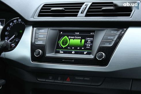 Skoda Fabia 2015 - фото 30