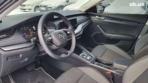 Skoda Octavia 2023 - фото 26
