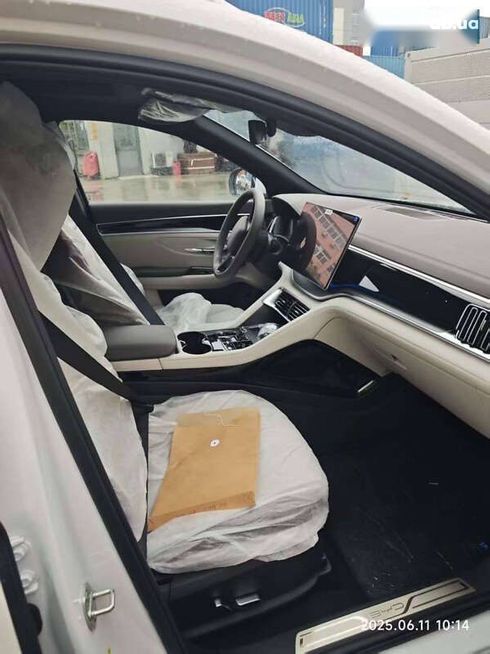 BYD Song Plus 2025 - фото 15