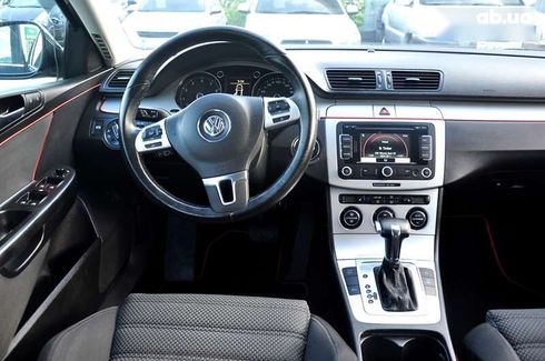 Volkswagen Passat 2010 - фото 19