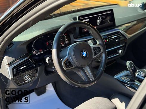 BMW 5 серия 2022 - фото 21