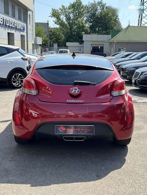 Hyundai Veloster 2013 - фото 4