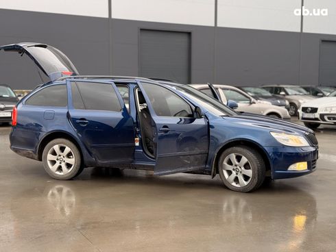 Skoda Octavia 2011 синий - фото 26