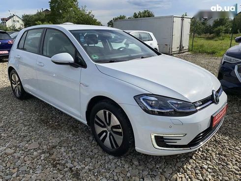 Volkswagen e-Golf 2019 - фото 12