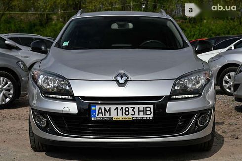 Renault Megane 2012 - фото 10