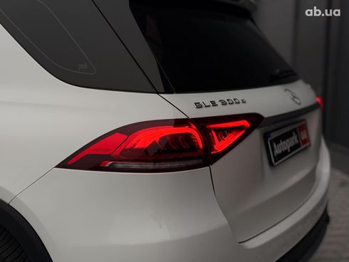 Mercedes-Benz GLE-Class 2019 белый - фото 31