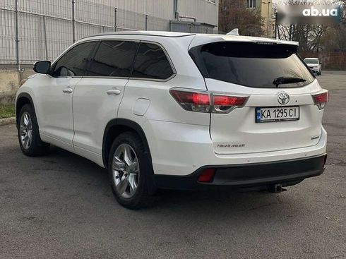 Toyota Highlander 2015 - фото 26