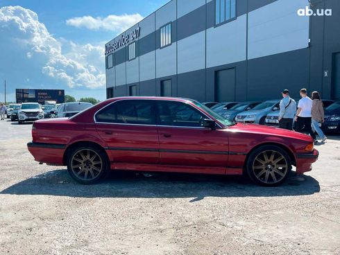 BMW 7 серия 1994 красный - фото 22