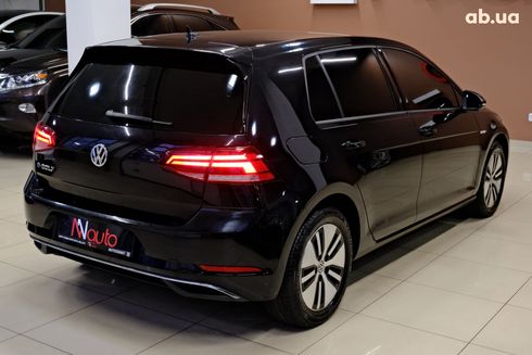 Volkswagen e-Golf 2020 черный - фото 4