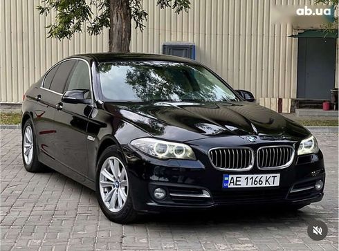 BMW 5 серия 2016 - фото 5