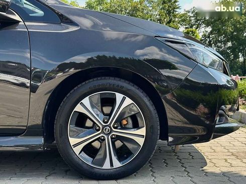 Nissan Leaf 2020 - фото 8