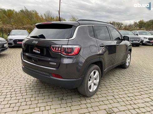 Jeep Compass 2019 - фото 7