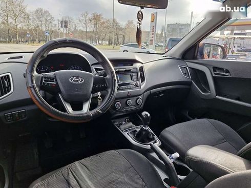 Hyundai Creta 2017 - фото 19