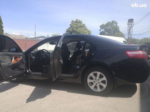 Toyota Camry 2010 черный - фото 9