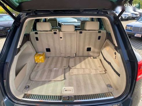 Volkswagen Touareg 2011 - фото 27