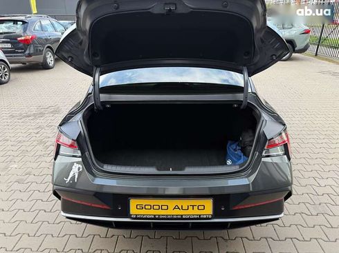 Hyundai Elantra 2024 - фото 9