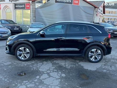 Kia Niro 2022 черный - фото 10