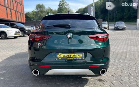 Alfa Romeo Stelvio 2021 - фото 5