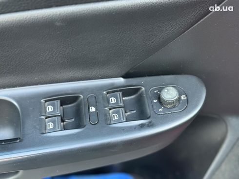 Volkswagen passat b6 2007 красный - фото 18