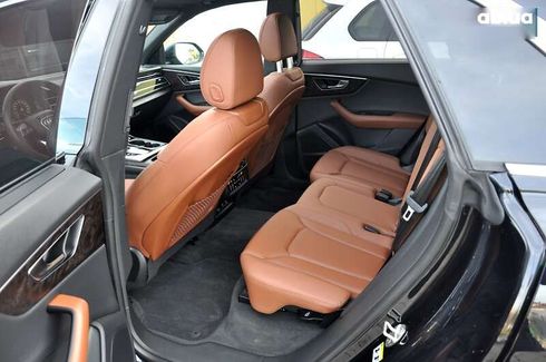 Audi Q8 2021 - фото 19