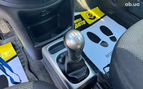 Nissan Note 2011 - фото 14