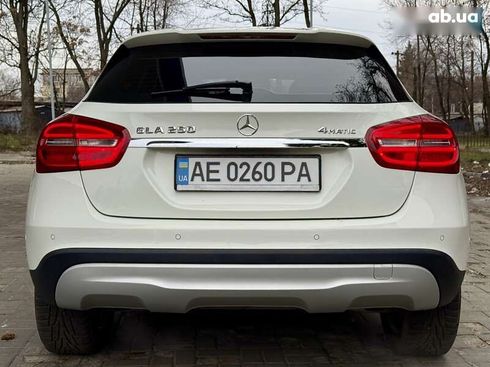 Mercedes-Benz GLA-Класс 2014 - фото 15