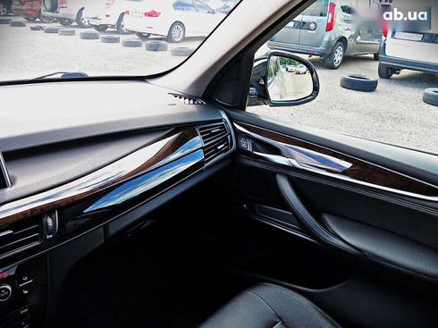 BMW X5 2016 - фото 18