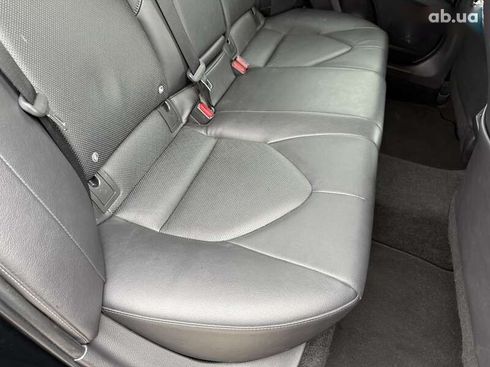 Toyota Camry 2021 - фото 17