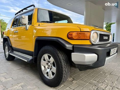 Toyota FJ Cruiser 2007 - фото 11