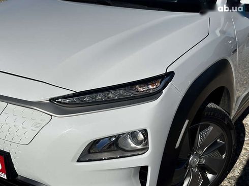 Hyundai Kona 2021 - фото 18