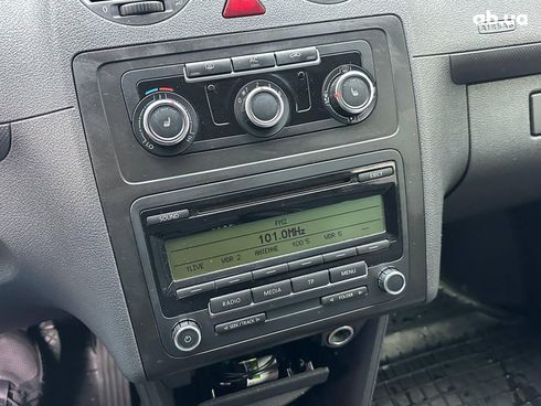 Volkswagen Caddy 2011 серый - фото 17