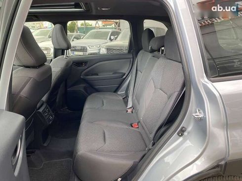 Subaru Forester 2024 - фото 23