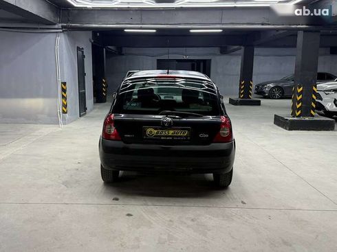 Renault Clio 2006 - фото 5