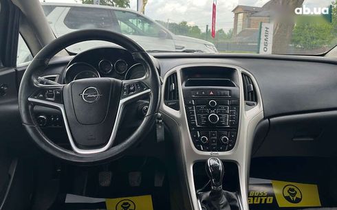 Opel Astra 2012 - фото 9