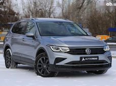 Продаж вживаних Volkswagen Tiguan 2023 року - купити на Автобазарі