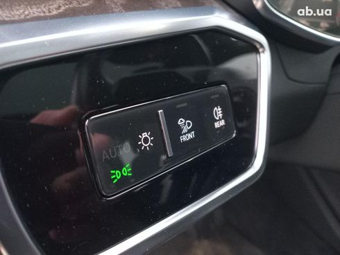 Audi A7 2019 серый - фото 37