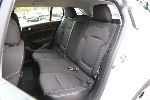 Renault Megane 2017 - фото 10