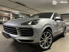 Купити Porsche Cayenne 2021 бу в Києві - купити на Автобазарі