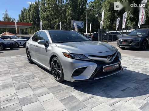 Toyota Camry 2020 - фото 7