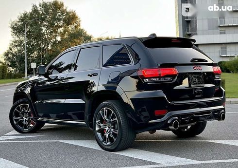 Jeep Grand Cherokee 2017 - фото 8