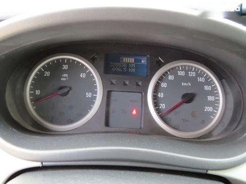 Opel Vivaro 2012 - фото 16