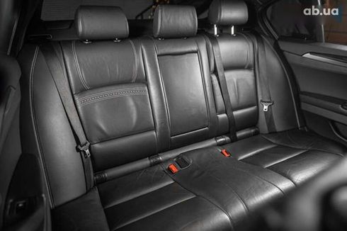 BMW 5 серия 2015 - фото 11