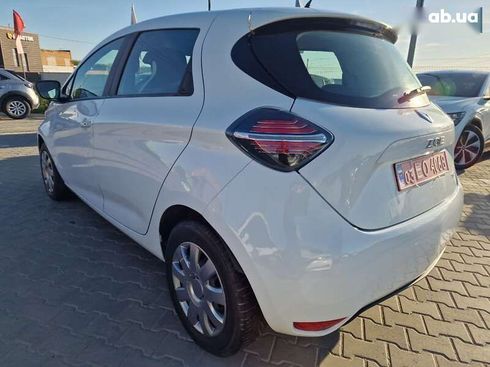 Renault Zoe 2020 - фото 13