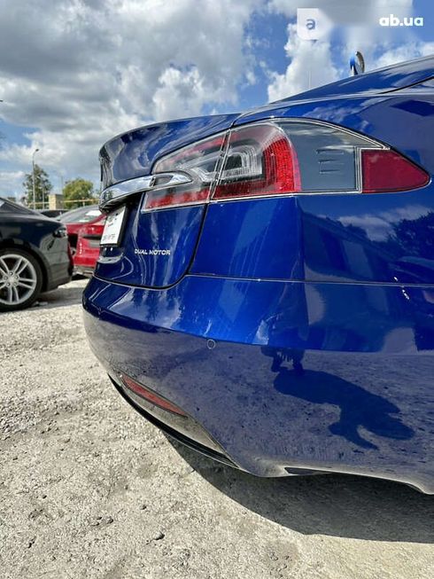 Tesla Model S 2020 - фото 19