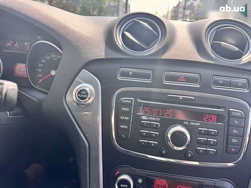 Ford Mondeo 2011 - фото 9